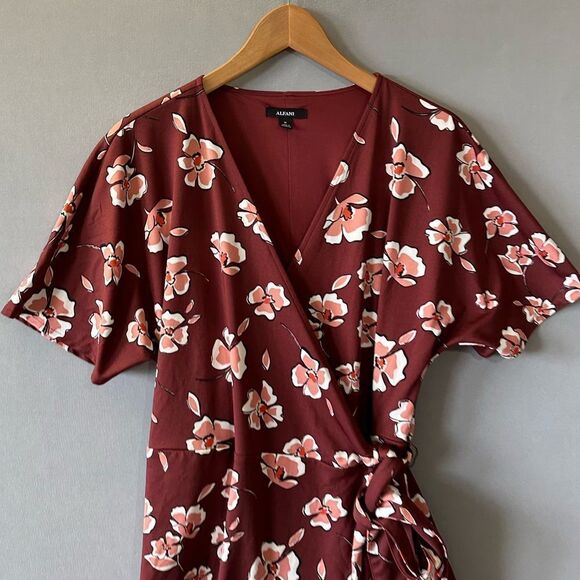 5 for $40 Alfani Floral Dress Wrap Women Size M - Picture 3 of 7